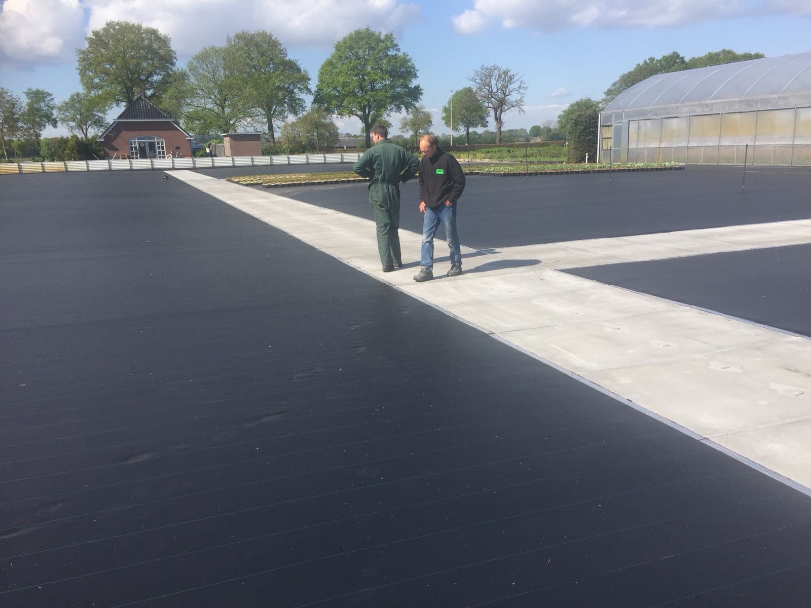Aanleg van een teeltvloer op een containerveld